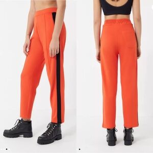 Women’s Urban Outfitters Tess Tricot Tapered Track Pants Size Medium High Waist